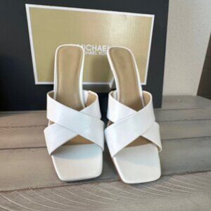 - Michael‎ Kors Clara Sandal - NEW Never Worn